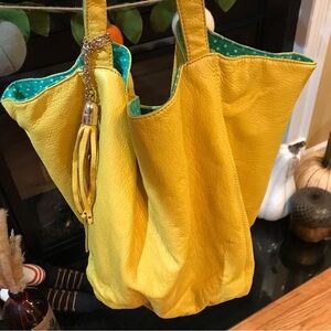 ❌❌NOT FOR SALE❌❌▪️deux lux Unique Yellow Hobo Bag